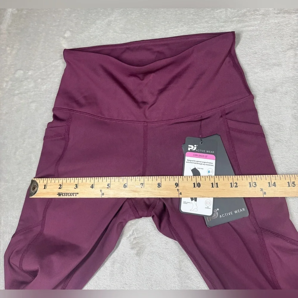 NWT PJ Parker Jeans Active Wear Vineyard Purple Capri Length Athletic Leggings S